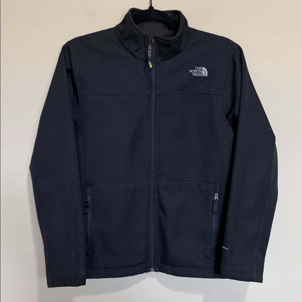 The North Face Boy’s Black Performance Jacket